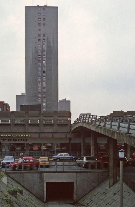 Salford Shopping City, 1987 British Core, Uk 90s, Broken Biscuits, 90s Uk, Uk Grime, Salford City, Council Estate, Residential Tower, Salford