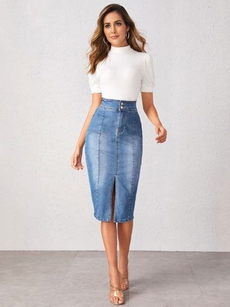 Denim Pencil Skirt Outfit, Pencil Denim Skirt, Denim Bodycon Skirt, High Waist Denim Skirt, Denim Skirt Outfit, Jean Skirt Outfits, High Waisted Denim Skirt, Bodycon Midi Skirt, Pencil Skirt Outfits