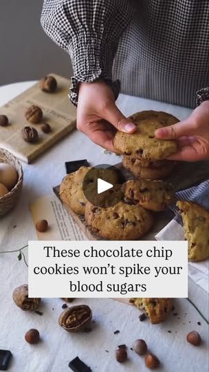 Chocolate Chip Cookies Healthy, Low Carb Chocolate Chip Cookies, Almond Flour Baking, Low Cal Dessert, Monk Fruit Sweetener, Low Fat Desserts, Healthy Chocolate Chip Cookies, Chocolate Chip Cookies Ingredients, Egg Protein