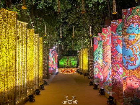 Passage Decor, Wedding Flowers Decorations, Hanuman Jayanthi, Indian Night, Gallery Concept, Entrance Wedding, Ganesh Decoration, Hindu Wedding Decorations, Wedding Walkway