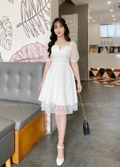 Simple Dress Formal Classy, 70 Dresses, Korean White Dress, Korean Elegant Dress, White Dress Korean, Korean Dress Elegant, Fashion Party Dress, Outfit Festival, Simple Frocks