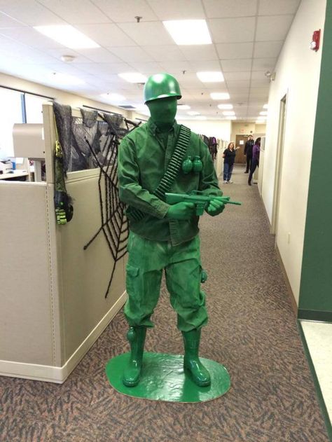 Great Costumes From Halloween 2014 Mens Halloween Costumes Diy, Coolest Costumes, Army Halloween Costumes, Morph Suit, Original Halloween Costumes, Most Creative Halloween Costumes, Halloween Costumes 2014, Awesome Costumes, Soldier Costume