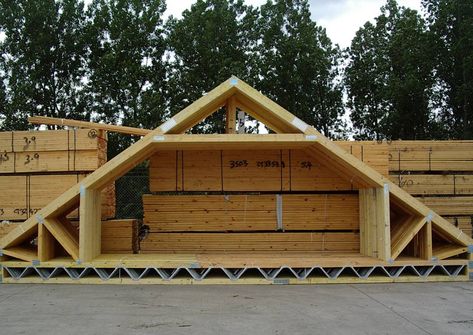 Attic With Trusses Ideas, Attic Truss Storage, Scissor Trusses Ceiling, Diy Truss, Skylight Exposed Truss, Attic Truss, Garage Plans With Loft, Roof Truss Design, Gambrel Roof