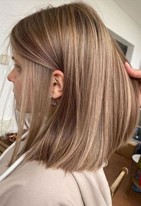 Brown Hair With Blonde Highlights, Hair Color Light Brown, Ash Blonde Hair, Brown Hair Balayage, Dark Blonde Hair, Blonde Hair Inspiration, Light Hair Color, Brown Blonde Hair, Hair Inspiration Color