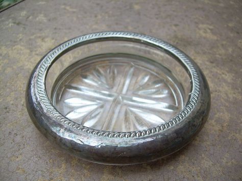 This is a Single Crystal and Sterling Rogers Silver Co by Andraliz, $30.00 Silver Coasters, Crystal Coasters, Glass Coasters, Vintage Crystal, Bottle Holders, Dinnerware Sets, Cut Glass, Coaster Set, Vintage Metal