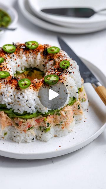 Sushi Bundt Cake, Calrose Rice, Rice In A Rice Cooker, Crab Sushi, Japanese Mayo, California Roll Sushi, Sushi Recipes Homemade, Sushi Cake, Cooked Rice