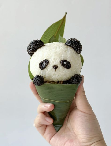 Japanese Cafe Food, Japanese Kawaii Food, Cute Animal Food, Cute Meals, Animal Themed Food, Animal Shaped Foods, Panda Food, Food Panda, Japanese Food Bento