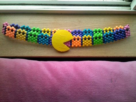 Pac man belt Kandi Belt Pattern, Kandi Tie Pattern, Kandi Belt, Kandi Gameboy Pattern, Rave Kandi Ideas, Scene Kandi Cuff, Pony Bead Jewelry, Scene Kandi, Epic Kandi Cuff