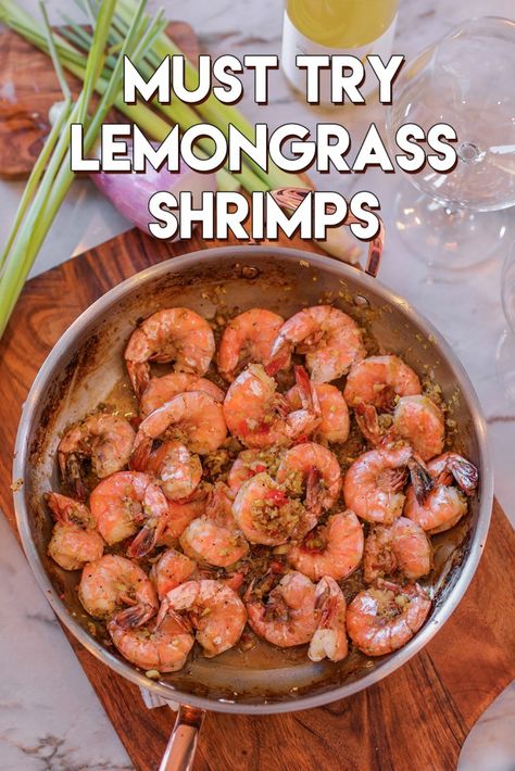 The BEST Lemongrass Shrimp Recipe & Video Lemongrass Shrimp Vietnamese, Lemongrass Shrimp, Spicy Miso Ramen Recipe, Doenjang Recipe, Lemongrass Recipes, Pork Chop Recipes Grilled, Fried Shrimp Recipes, Beef Curry Recipe, Pescatarian Meals