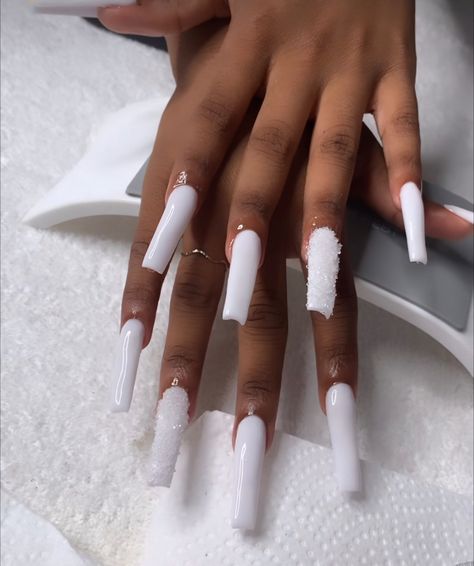 Full White Nails, Cum White Acrylic Nails, White Tip Acrylic Nails, Long White Nails, White Stiletto Nails, White Nail Design, Armani Hotel, 4a Natural Hair, Spring Acrylic Nails