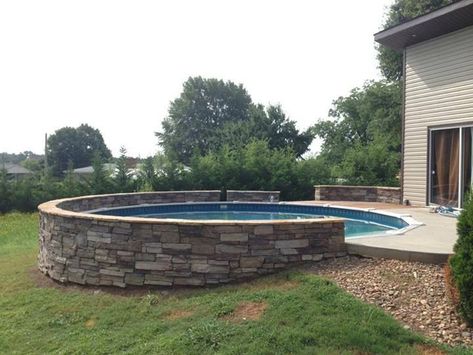 If you’re in the confusion of choosing which one you should go with: in-ground pool or above ground pool, you can consider these benefits of above ground pool. Check it out!  #abovegroundpool #swimmingpool #pool #backyard #deck #holiday #intex #outdoor Oberirdischer Pool, Concrete Patios, Above Ground Pool Landscaping, Above Ground Pool Decks, Backyard Pool Landscaping, Above Ground Swimming Pools, Dream Pools, Concrete Patio, Dream Backyard