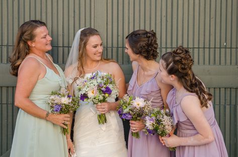 Wedding Arch Lavender, Green And Lavender Wedding, Sage And Lavender Wedding, Sage Green And Lavender Wedding, Wedding Colors For 2023, Green Wedding Arch, Sage Green And Lavender, Lavender Wedding Colors, Lavender Wedding Cake