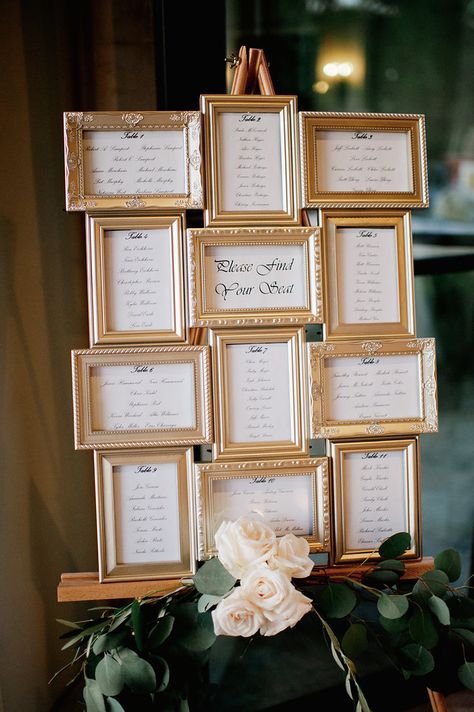 Photo Frame Wedding Seating Plan, Gold Picture Frame Seating Chart, Creative Seating Cards Wedding, Diy Seating Chart Wedding Frames, Photo Frame Table Plan, Picture Frames Seating Chart, Wedding Table Seating Chart Ideas Gold Frames, Picture Frame Seating Chart Wedding, Gold Frame Seating Chart