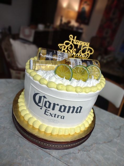 Corona cake Birthday Cake Beer, Birthday Beer Cake, Liquor Cake, Beer Birthday Party, Cake Design For Men, 17 Birthday Cake, Birthday Cake For Him, 21st Birthday Cakes, Beer Cake