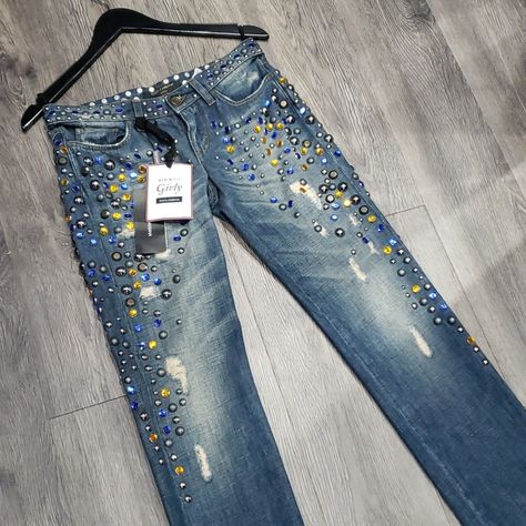 Wow! These Jeans Are Absolutely Jaw Dropping! They Are Pretty Heavy Though, Brand New, With Original Tags Attached. Multiple Sizes Available. Please Message Me If Any Questions. Jeans With Pearls, Rhinestone Stuff, Cowgirl Things, Jean Ideas, Stud Clothing, Bedazzled Jeans, Jeans Embroidery, Patched Denim Jeans, Resale Clothing