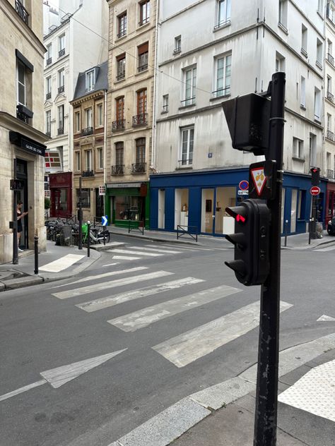 French architecture paris back road blsck and white crossing aesthetic building photograph street photography city Road Crossing, Aesthetic Building, Photography City, French Architecture, Back Road, Camera Roll, Street Photography, Paris, Road