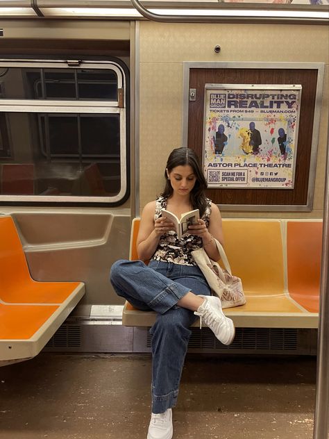 Nyc subway instagram pictures Nyc Taxi Photoshoot, New York City Subway Aesthetic, Nyc Street Photoshoot, People In Subway, Subway Pictures, Subway Shoot, Subway Photos, Subway Photoshoot, Train Photoshoot