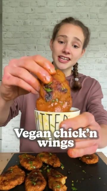 Vegan Wings, Resep Vegan, Vegan For The Animals, Vegan Chicken, Answer This Question, Plant Based Diet Recipes, Plant Based Cookbook, Vegan Cookbook, Vegan Pasta