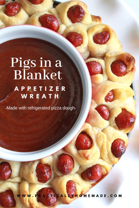 Little Smokies Pigs in a Blanket Wreath | Practically Homemade Pigs In A Blanket Recipe Pillsbury, Appetizer Wreath, Pigs In A Blanket Recipe, Little Smokies Recipes, Smokies Recipe, Little Smokies, Heath Bar, Chocolate Bundt, Chard Recipes