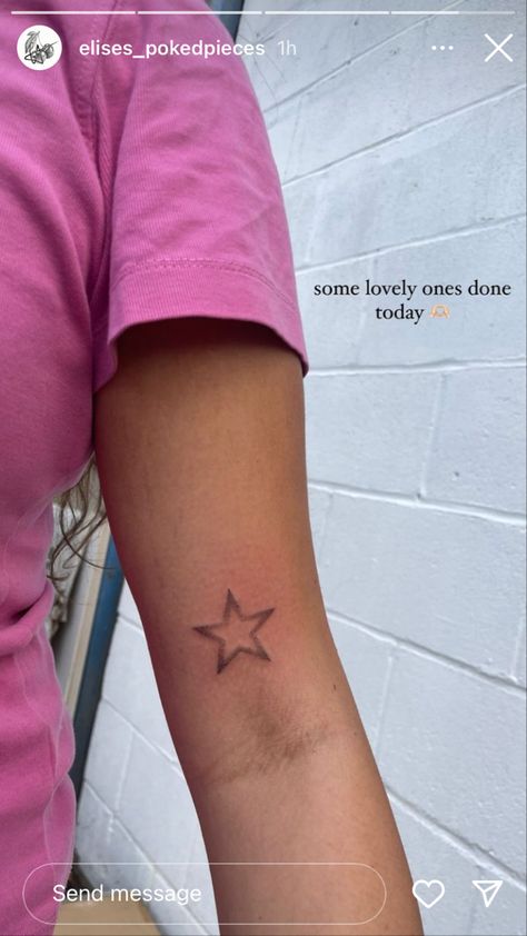 Simple Star Tattoo, Red Star Tattoo, Bday Tattoo, Small Star Tattoos, The Best Tattoos, Self Love Tattoo, Petite Tattoos, Star Tattoo, Best Tattoos