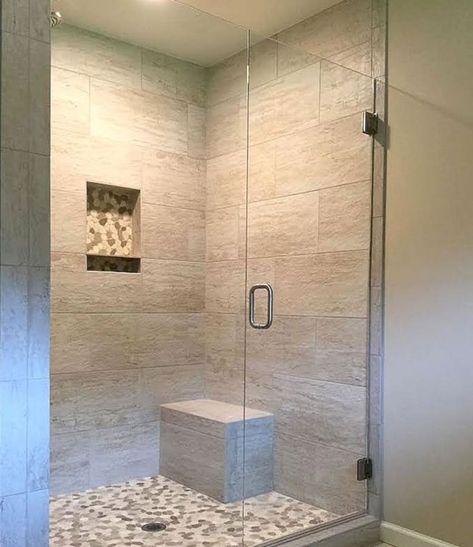 When you pick a frameless shower enclosure you're really picking a statement piece for your bathroom. Though some may decide on a fabricated shower stall, typically you'll realize that individuals utilize creative tiling to inform the plan story which they want to tell. Permit us to help you make a lovely bathroom you will cherish for many years to come. Makeover Kamar Mandi, Tile Showers, Bathroom Shower Doors, Small Shower Remodel, Small Remodel, Bathroom Shower Tile, Bathroom Remodel Shower, Trendy Bathroom, Bathroom Doors