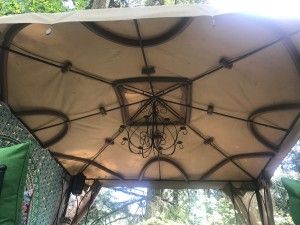 Many people have gotten pretty metal gazebos for their back patios or yards, usually with a canvas cover. If left out during the rainy season, the water can pool and stretch the top in unexpected ways. This can result in an ugly, ill-fitting cover that leaks. Here is a great way to keep the cover in place... Canvas Awnings, Gazebo Canopy, Backyard Diy, Crafts Room, Garden Porch, Potting Bench, Backyard Diy Projects, Patio Designs, Water Can