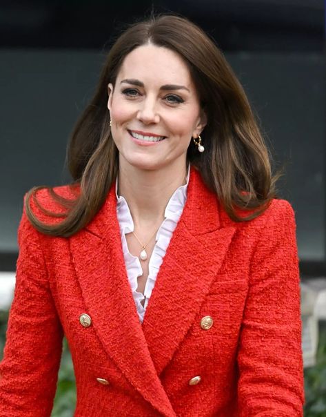 Kate Middleton Stil, Style Kate Middleton, Duchesse Kate, Herzogin Von Cambridge, Prince William Et Kate, Princesse Kate Middleton, Kate Middleton Outfits, Princess Kate Middleton, Zara Jacket