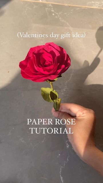 Rose Crafts, Rose Tutorial, Instruções Origami, Paper Flower Decor, Paper Flower Crafts, Pinterest Diy Crafts, Diy Roses, Handmade Paper Crafts, Paper Flowers Craft