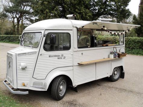 Decorating With Lights, Sprinter Van Food Truck, Serving Hatch, Citroen Food Truck, Citroen Van, Citroen Relay Campervan Conversion, Coffee And Food, Prosecco Van, Citroen Relay Campervan