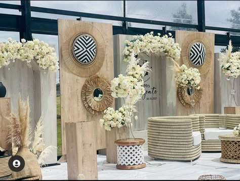 Rustic African Wedding Decor, African Wedding Decorations Receptions, Modern African Wedding Decor, African Decor Wedding, Membeso Decor, Gusaba Decor, Lobola Decor Ideas, Traditional Lobola Decor, Umembeso Decor