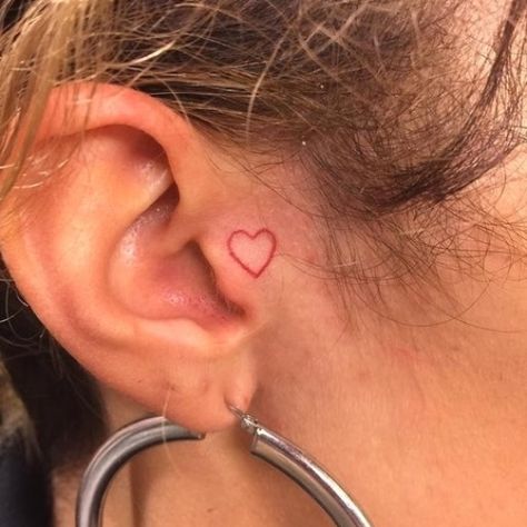 Best Tattoo Ideas For Men, Face Tattoos For Women, Red Heart Tattoos, Shin Tattoo, Tiny Heart Tattoos, Pretty Hand Tattoos, Shape Tattoo, Best Tattoo Ideas, Best Tattoos For Women