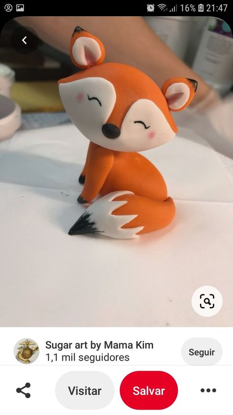 Fox Fondant Tutorial, Forest Theme Cakes, Deer Cakes, Thomas Birthday, Clay Christmas Decorations, Baby Christmas Photos, Fondant Animals, Pottery Animals, Baby Shower Woodland Theme