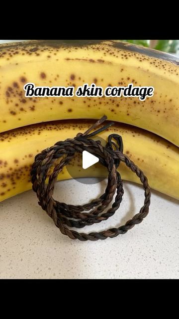 Forage_from_nature on Instagram: "Making banana skin cordage. Check out my earlier reel on how to prepare the banana skin. #banana #bananaskin #cordage #cordage #cordagemaking #foragedfrommykitchen #foraged_from_nature #cordagemakingmaterials" Crochet Banana Bag, Banana Peals For Skin, Banana Fiber Products Handmade, Eco-friendly Braided Natural Fiber Bag, Banana Fiber, Diy Nature, Basket Weaving Patterns, Banana Peel, Wild Garden