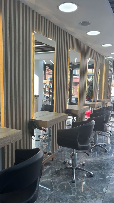 Saloon Shop Design, Men Salon Design, Parlour Design Interiors, Salon Chairs Ideas Furniture, Hair Salon Set Up Ideas, Unisex Salon Interior Design, Beauty Parlour Design, Small Hair Salon Interior Design Ideas, Beauty Salon Decor Modern