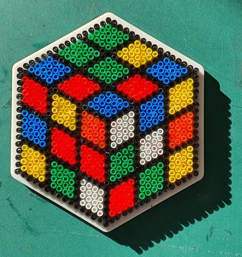 Hexagon Hama Beads Design, Perler Beads Hexagon Pegboard, Rubiks Cube Perler Beads, Hexagon Melty Beads Patterns, Perler Hexagon Pattern, Perler Bead Patterns Hexagon Board, Hexagon Perler Bead Patterns, Perler Beads Designs Pattern, Perleplader Ideas