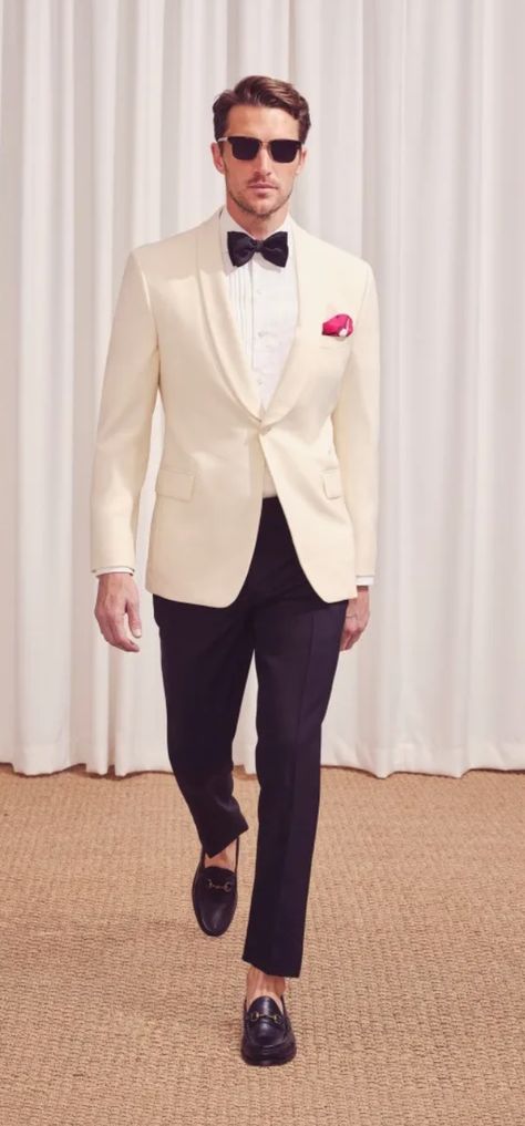 Brooks Brothers - primavera 23 White Tuxedo Jacket, Gatsby Gala, Modern Tuxedo, Old Hollywood Wedding, Wedding Tux, Hollywood Wedding, Mens Fashion Blazer, White Tuxedo, Dinner Jacket