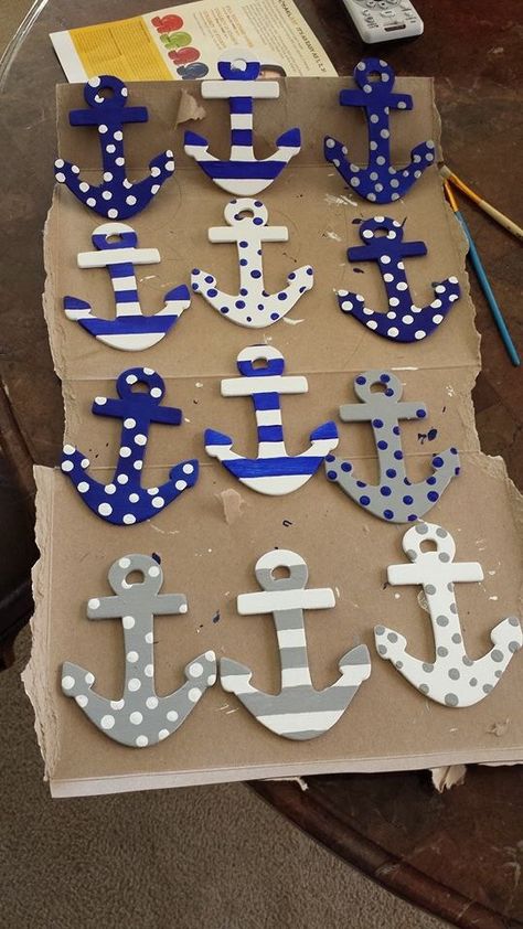 Wooden Anchor Crafts, Painted Anchors Wood Diy, Ocean Kids Activities, Anchor Crafts For Kids, Sea Themed Crafts, Nautical Painting Ideas, Anchor Decorations, Marine Crafts, Trendy Party Themes