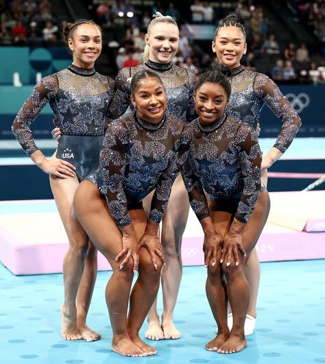 2024 U.S. Women's Olympics Gymnastics Team Win Golds in Paris Gymnastics Olympics, 2024 Olympics Gymnastics, Olympics Gymnastics, Team Usa Gymnastics, Usa Women, Gymnastics Photos, Gymnastics Team, Usa Gymnastics, Olympic Medals