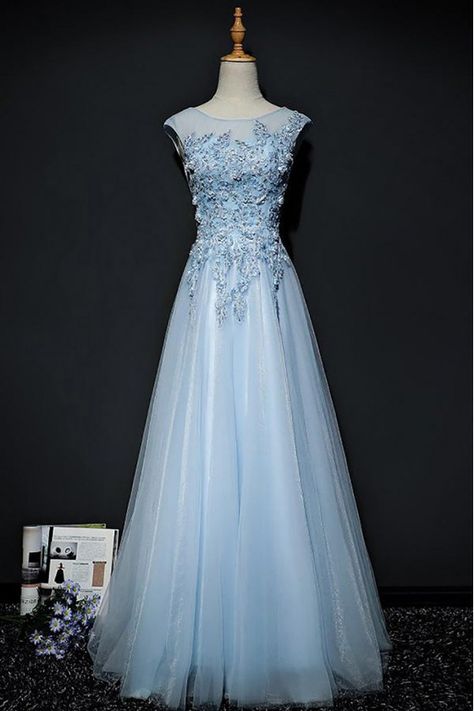 Prom Dresses 2023 Modest, Modest Prom Dresses With Sleeves, Cosplay Diys, Prom Dress Modest, Royal Outfit, Prom Dress With Lace, Cap Sleeve Prom Dress, Princess Gowns, Prom Dresses Long Lace