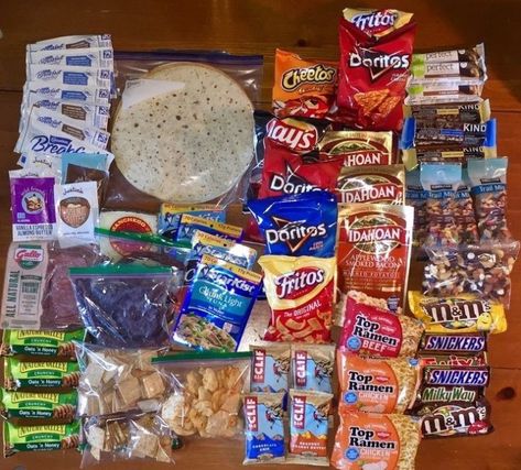 Diy Mre, Mre Meals, Simple Meal Ideas, Cellar Ideas, Emergency Preparedness Food, Prep Food, Emergency Prepardness, Emergency Food Storage, Hiking Food