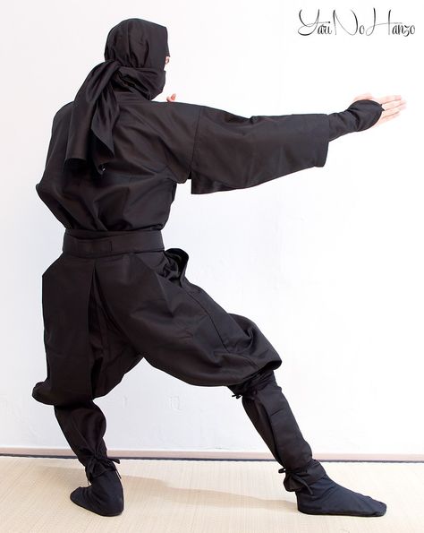 Ninja Uniform, Daredevil Cosplay, Samurai Concept, Martial Arts Uniform, Ninja Gear, Ninja Pants, Ninja Outfit, Arte Ninja, Solo Costume