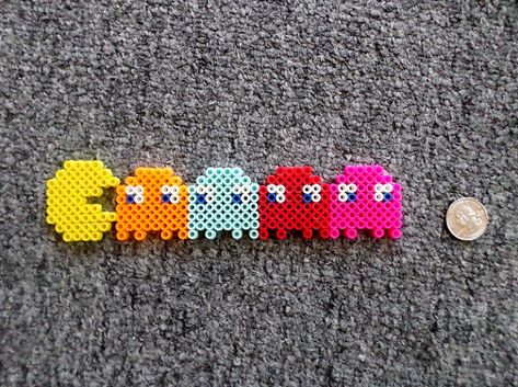 Pac Man Perler Beads, Black Fingers, Easy Perler Beads Ideas, Fuse Bead Patterns, Perler Art, Perler Crafts, Diy Perler Bead Crafts, Hama Beads Patterns, Melty Beads