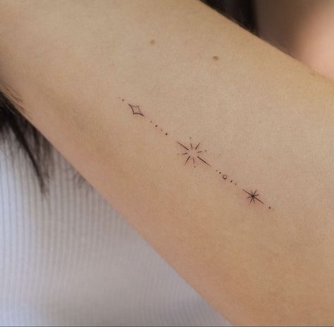 Line Stars Tattoo, Small Tattoos Side Wrist, Stars In A Line Tattoo, Tricep Tattoos Women Simple, Fine Line Star Tattoos For Women, Dainty Women’s Tattoos, Aries Wrist Tattoo, Fine Line B Tattoo, Line Of Stars Tattoo