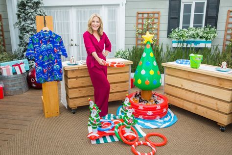 Christmas In July Party Ideas, Christmas Tree Ring, Christmas In July Party, Inflatable Christmas Tree, Different Christmas Trees, Lifestyle Advice, Pool Room, Tacky Christmas, Christmas Decorations For Kids