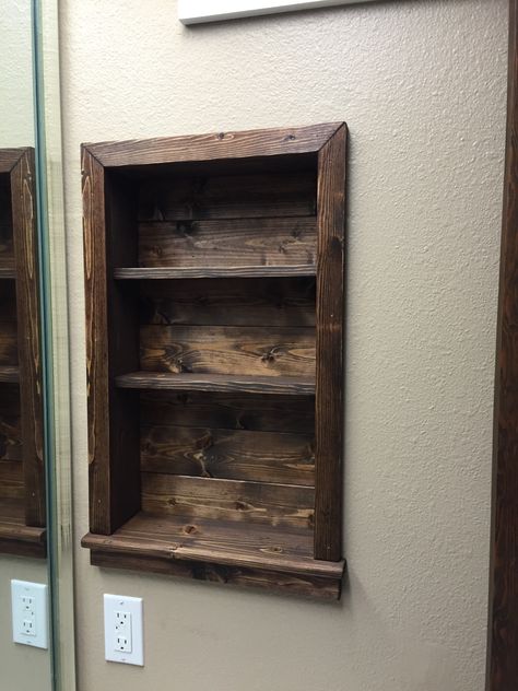 Diy Built In Medicine Cabinet, Open Medicine Cabinet Ideas, Old Medicine Cabinet Makeover, Medicine Cabinet Alternative, Diy Medicine Cabinet Makeover, Medicine Cabinet Diy, Medicine Cabinet Redo, Rustic Medicine Cabinet, Farmhouse Medicine Cabinet