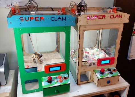 Grab Some Candy with this Arduino Claw Machine « Adafruit Industries – Makers, hackers, artists, designers and engineers! Diy Arcade Cabinet, Claw Crane, House Castle, Jack O'connell, Gantry Crane, Diy Tech, Bouncy House, Slot Machine Party, Arcade Cabinet