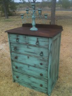 junk gypsy painted furniture | Love the way this turned out!! Commode Shabby Chic, Teal Dresser, Distressed Furniture Diy, Furniture Flip, Shabby Chic Dresser, Lodge Decor, Wood Project, Distressed Furniture, Painting Furniture