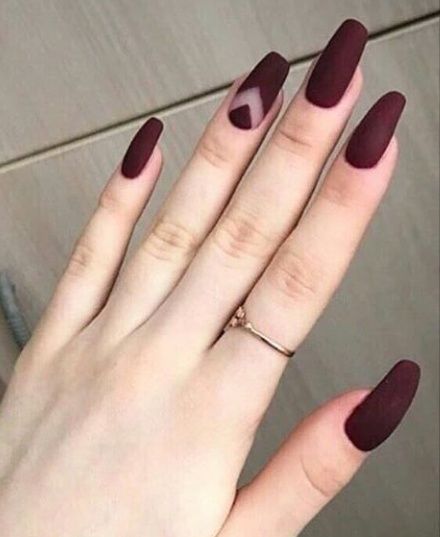 Matte Maroon Nails, Dark Color Nails, Maroon Nail Designs, Maroon Nail, Elegant Touch Nails, Coffin Nails Ombre, Matte Nail Art, Maroon Nails, Matte Nail