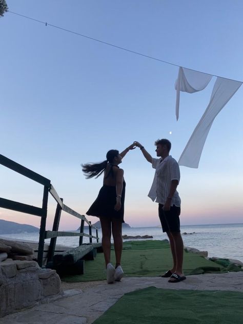 Dancing With Boyfriend Aesthetic, Spinning Couple Picture, Breathless Jennifer Niven, Island Couple Aesthetic, Couples Dancing Aesthetic, Dancing Aesthetic Couple, Couple Slow Dancing Aesthetic, Ballerina Couple, Dancing Couple Aesthetic