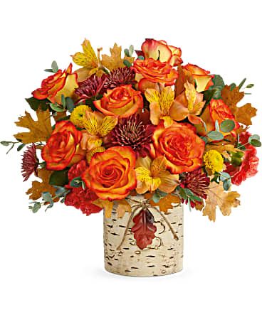 Teleflora's Autumn Colors Bouquet - Teleflora Thanksgiving Guide, Tree Vase, Tree Bark Texture, Thanksgiving Flowers, Flower Words, Fall Forest, Christmas On A Budget, Bouquet Arrangements, Flowers For You